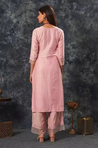 Raasika - Pink Suit Set