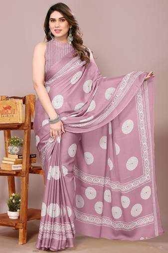 Dusty Pink Chiffon Block Print/Batik Print Printed Saree With Unstitched Blouse Piece