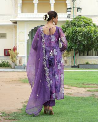 Vaasva women purple  embroidered anarkali kurta with solid pant & dupatta 2