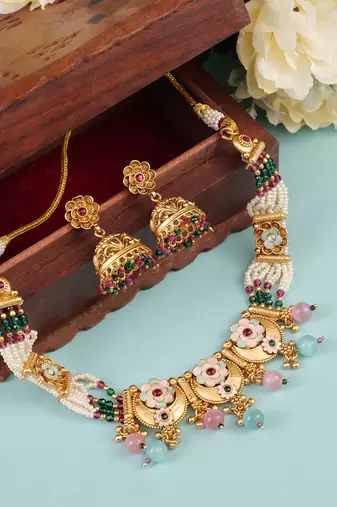   Gold plated indian traditional temple jewellery necklace set with adjustable thread for wo  and girls