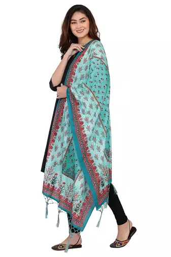 Light Blue Colour Muslin Cotton Dupatta For Stylish Girlie Casual Fashion Looks