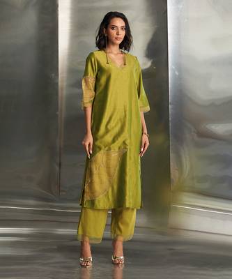Berry green chanderi kurta set 2