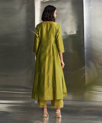 Berry green chanderi kurta set 5