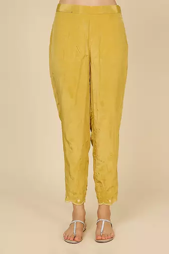 Kurta with mirror work and foil dupatta