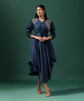 Navy blue silk emroidery kurta set 1