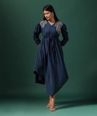 Navy blue silk emroidery kurta set 2