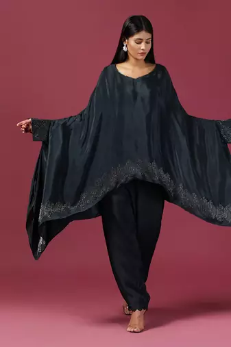 Navy blue crepe emroidery tunic set