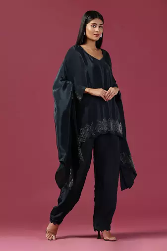 Navy blue crepe emroidery tunic set