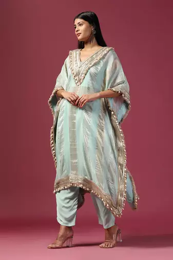 Purple georgettet emroidery kurta set