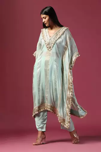 Purple georgettet emroidery kurta set