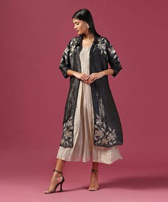 Gold georgette embroidery  sequin dress with cape 2
