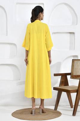 Yellow lotus embroidery shirt dress 3