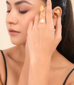 White pearl & gold plated adjestable ring