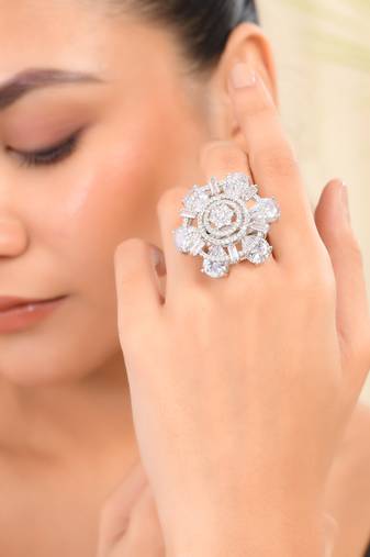 White american daimond & silver plated adjustable  ring