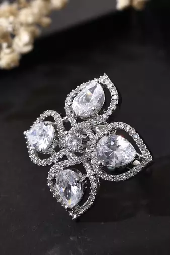 White american daimond & silver plated adjustable  ring