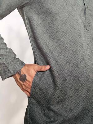 Vardha men's cotton print shaded stitched kurta, cloud grey moroccan pattern printed kurtas for men, size s 3