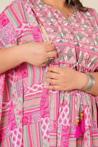  women's geomatrical printed maternity wear kaftan (pink)