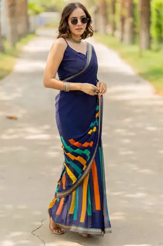 Navy Blue Georgette Geometric Print Lace Border Saree With Unstitched Blouse Piece