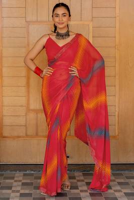 Light Red Georgette Geometric Print/Leheriya Print Lace Border Saree With Unstitched Blouse Piece 1