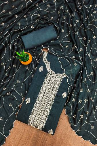 Women's bottle green unstitched heavy thread embrodiery and fancy border  dress material