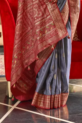 Grey silk blend Blend Patola Saree With Unstitched Blouse Piece