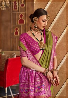 Mehndi silk blend Blend Patola Saree With Unstitched Blouse Piece 2