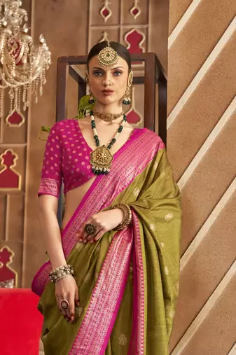 Mehndi silk blend Blend Patola Saree With Unstitched Blouse Piece