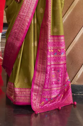 Mehndi silk blend Blend Patola Saree With Unstitched Blouse Piece