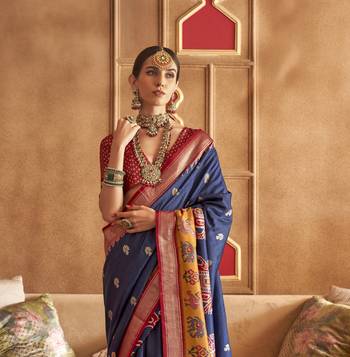 Navy Blue silk blend Blend Patola Saree With Unstitched Blouse Piece 3