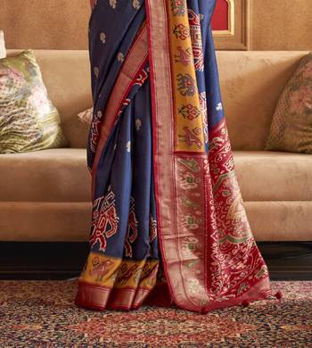 Navy Blue silk blend Blend Patola Saree With Unstitched Blouse Piece 4