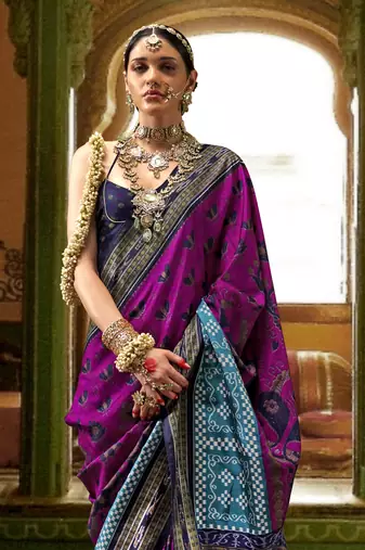 Magenta silk blend Blend Woven Saree With Unstitched Blouse Piece