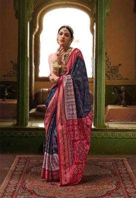 Navy Blue silk blend Blend Woven Saree With Unstitched Blouse Piece 1