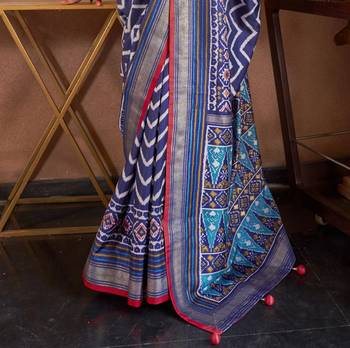 Navy Blue silk blend Blend Patola Saree With Unstitched Blouse Piece 4