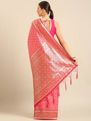 Sangam Prints Light Pink Banarasi silk blendWoven Work Traditional Tassels Saree 4