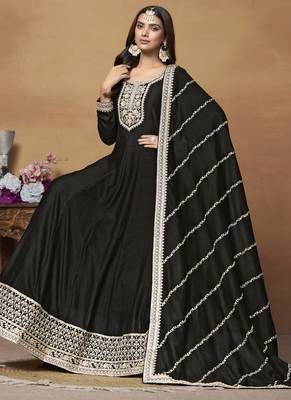 Black art silk embroidered anarkali suit 3