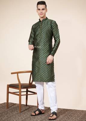 Green jacquard butti straight kurta with payjama 2
