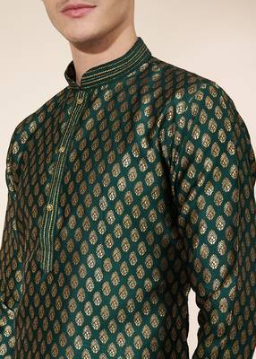 Green jacquard butti straight kurta with payjama 3