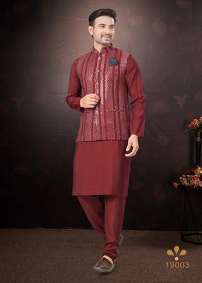 Maroon embroidered silk jacket & silk maroon kurta with payjama 2