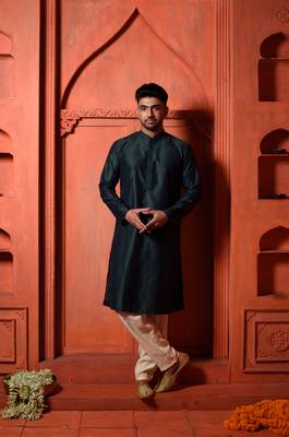 Deep green jaquard Mens Kurta Pajamas Set 1