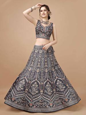 Grey semistitched digital print lehenga with unstitched blouse and dupatta 4