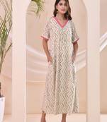 Ivory chevron print kafty lounge dress