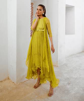 Gulbahar lemon green midi with jugnu cape & belt set. 2