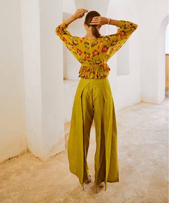 Gulbahar bumble bee green boho frill top with inner & fall pants set. 4