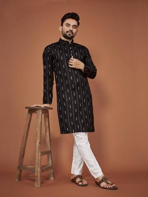 Black embroidered cotton straight kurta 2