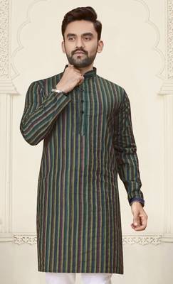 Green jacquard linen cotton straight kurta 2