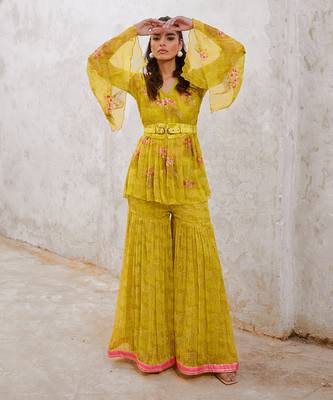 Lemon  green chiffon guldasta tunic with jugnu sharara and belt set 1
