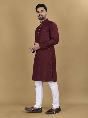 Maroon embroidered rayon straight kurta 2