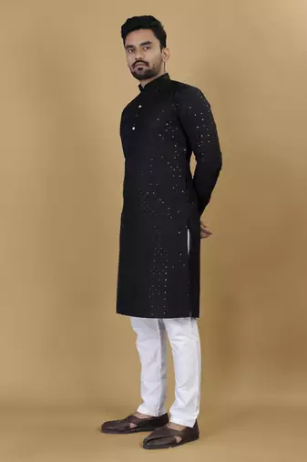 Black embroidered rayon straight kurta