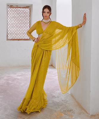 lemon green gulnasheen jugnu drape saree blouse set 2