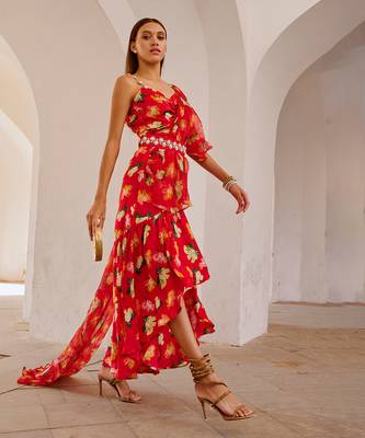 Chilly red poppy  gul dress drape saree with belt 3